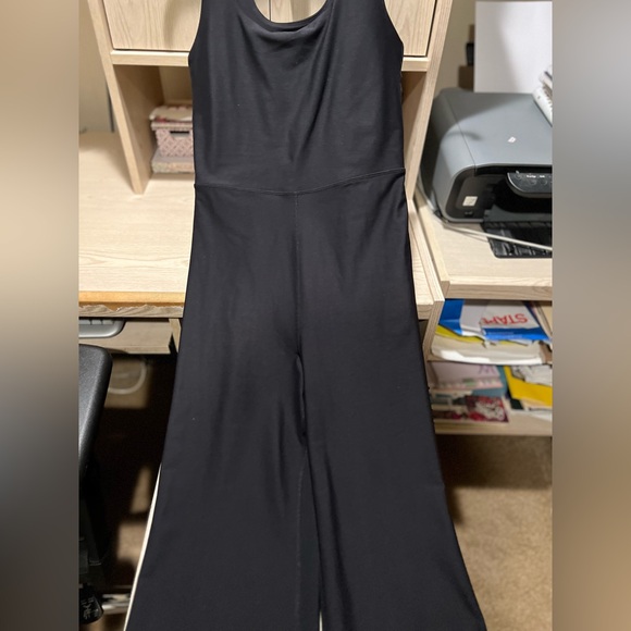 Old Navy Active Powersoft Flare Pant Jumpsuit - Picture 3 of 5